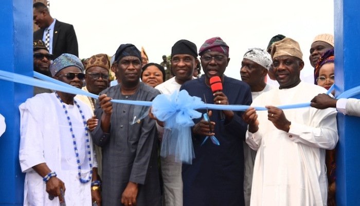Fccpc Boss Tunji Bello Donates 540 Seater Lasu Auditorium Funds Project By Selling Property And Converting Birthday Gifts