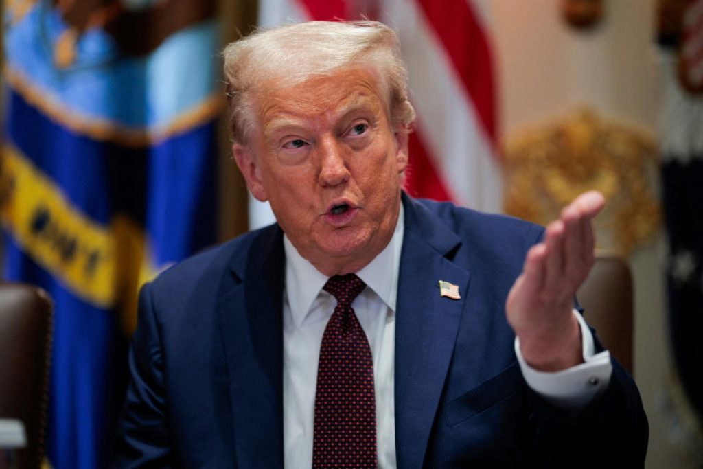Afp 20250826 2232224357 V1 Midres Presidenttrumpmeetswithhiscabinetatthewhiteho