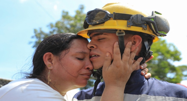 Afp 20250924 76N92D4 V3 Midres Colombiaminingaccident 1