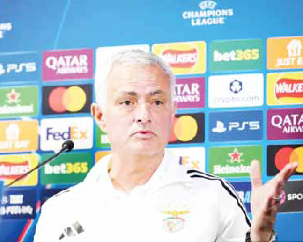 Benfica Coach Jose Mourinho During A Press Conference