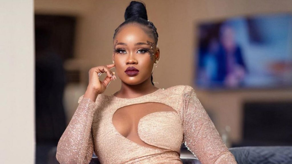 Cee C