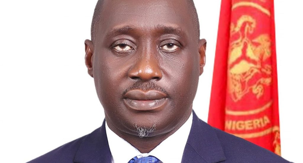 Jarigbe Agom