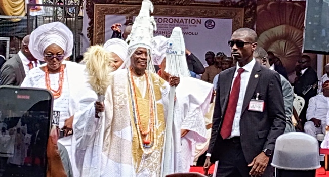 Oba Ladoja 1