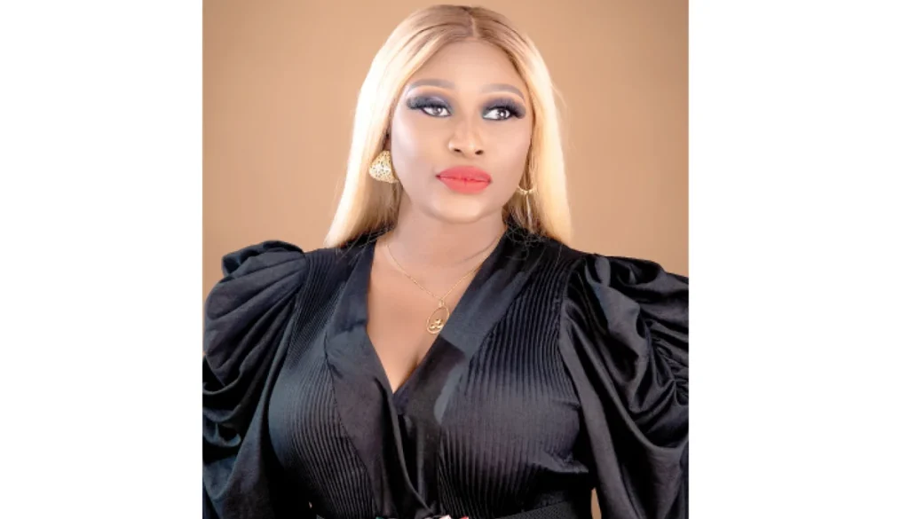 Oluwakemi Olushola Cul Ture Advocate Oyo Wihn Director