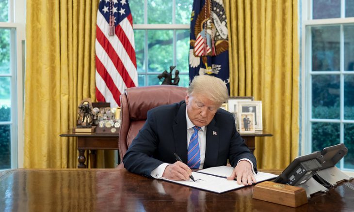 Trump Signs E1601578126229 730X438 1