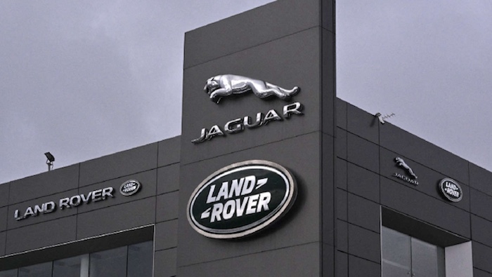 Uk Backs Jaguar Land Rover With 1.5 Billion Loan Guarantee After Cyberattack Shutdown