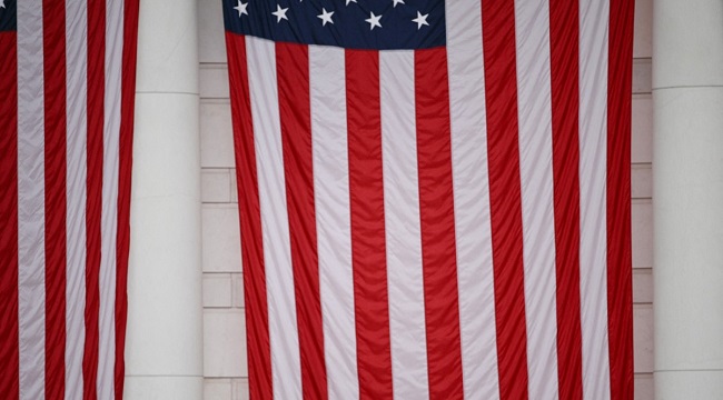 United States Flag American Flag Uspresidentdonaldtrumplaysawreathatthetombofthe