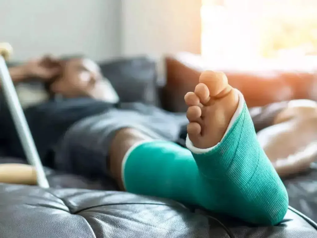 Chinese Scientists Reveal Bone Glue To Fix Fractures Within Three Minutes Report
