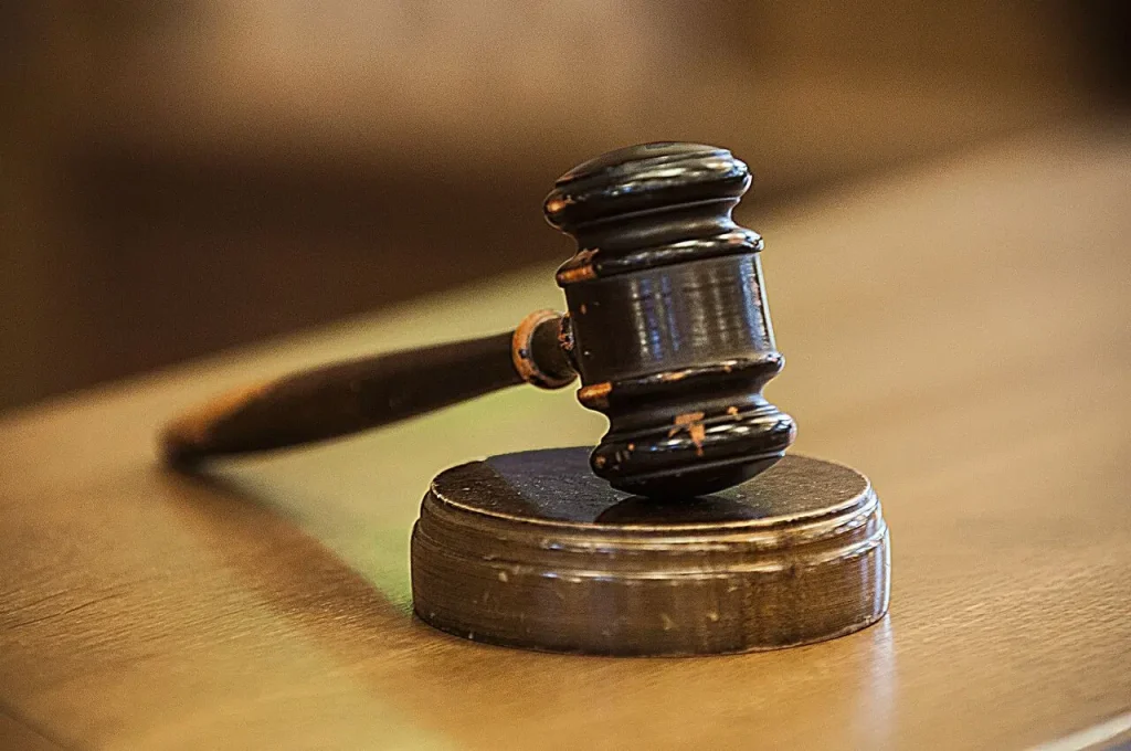 Court 1757516086
