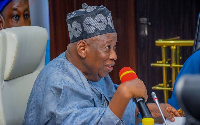 Ganduje 1