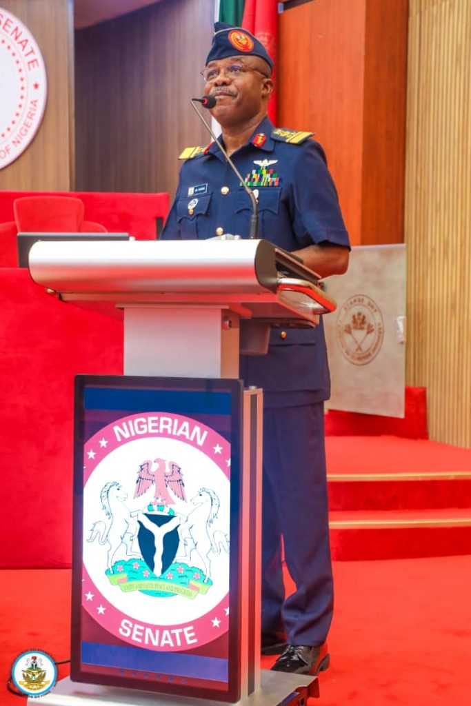 1000694286 683X1024 1 1000694286 683X1024 1