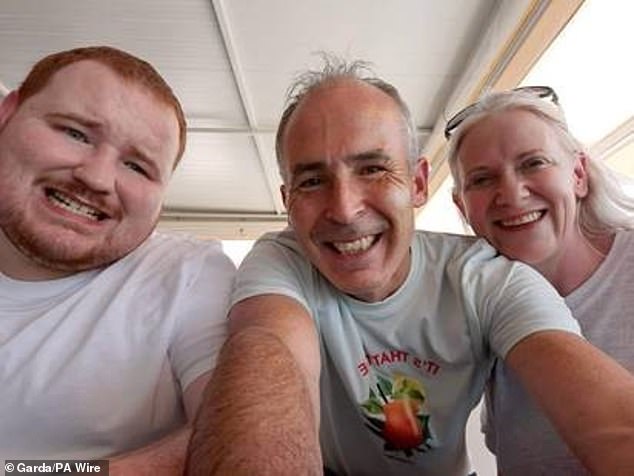 102572833 15151919 Louise O Connor Pictured With Her Husband Mark And Their Son Eva A 1 1759316160415