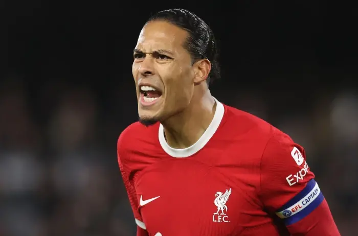1222185 Virgil Van Dijk Jan24