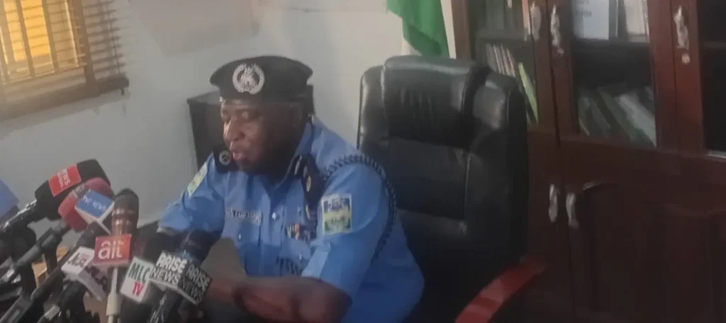 20251029 104946 2048X913 1 20251029 104946 2048X913 1