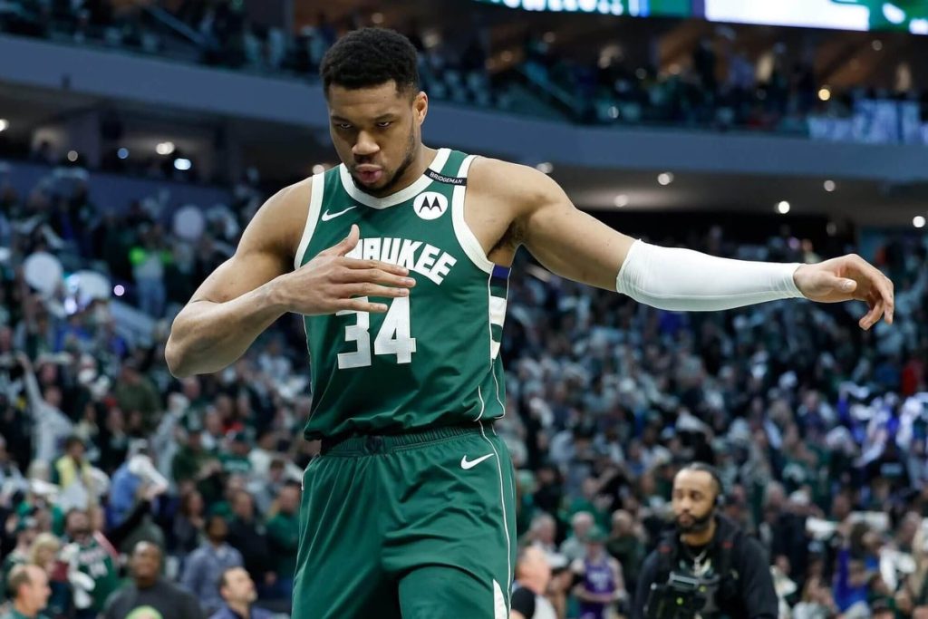 251004 Giannis Antetokounmpo Scaled E1759606635537
