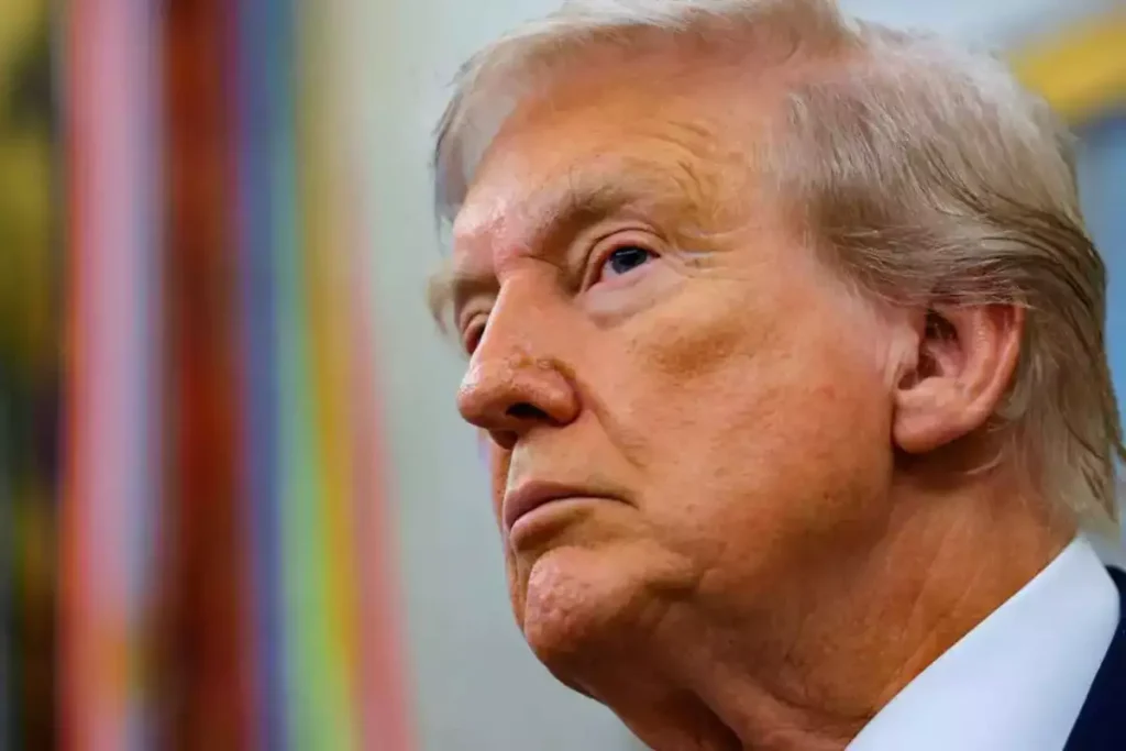 394 Rc2Vjga4Qq1Y Rtrmadp 3 Usa Trump 960X640 1200Px 1759767987