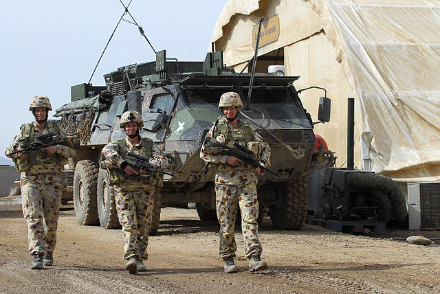 640Px Female Australian Soldiers Afghanistan 640Px Female Australian Soldiers Afghanistan