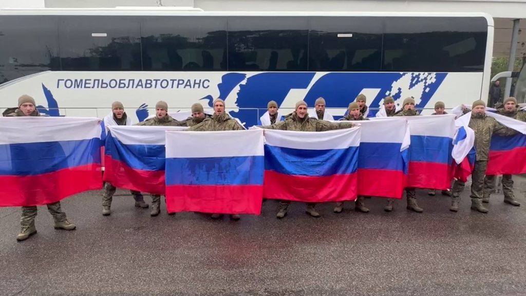 Afp 20251002 77H33Cq V2 Midres Belarusrussiaukraineconflictpow