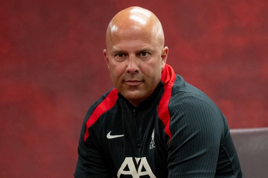 Arne Slot Liverpool 900X600 1 Arne Slot Liverpool 900X600 1