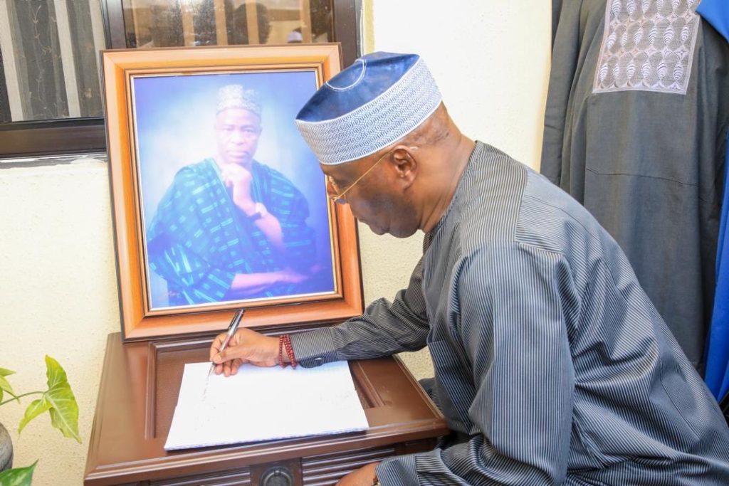 Atiku 5