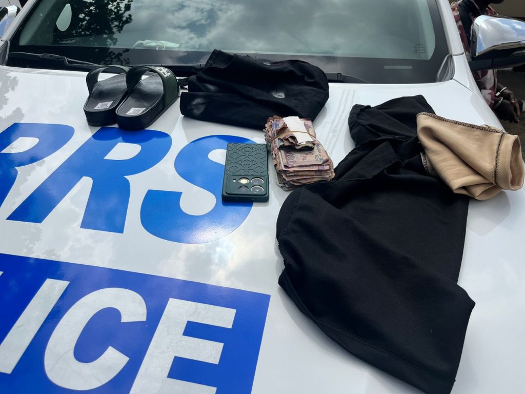 Cover1 1761893889 Cover1 1761893889