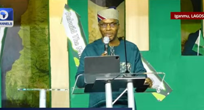 Dr Yemi