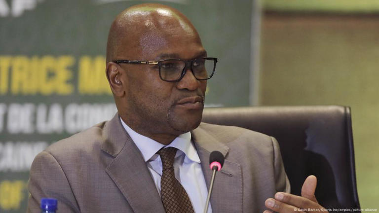 Nathi Mthethwa