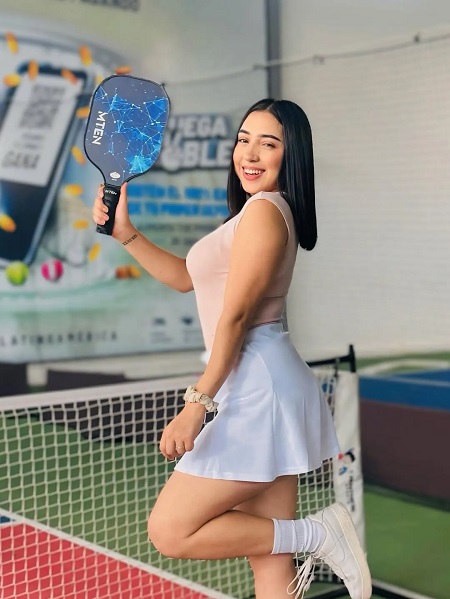 Nicole Rivas