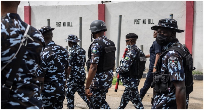 Police 1