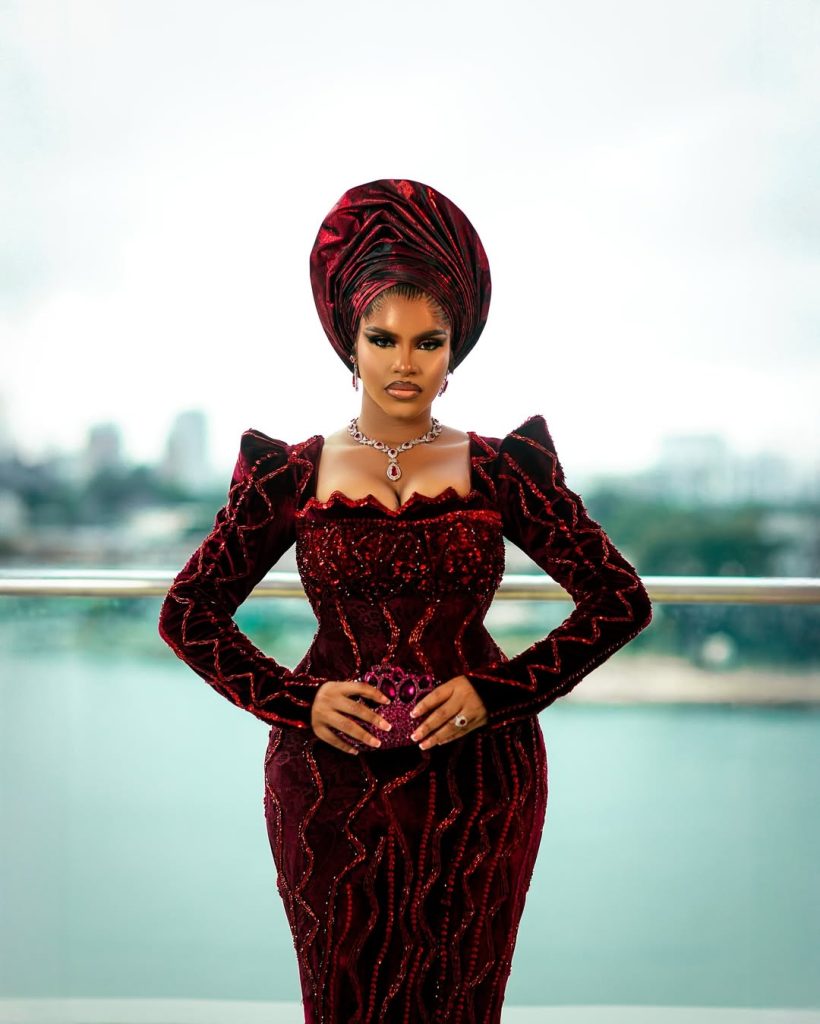 Red Traditional Bridal Inspo6