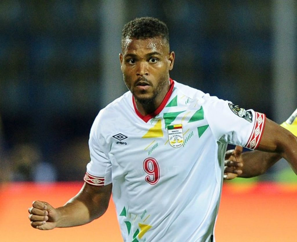 Steve Mounie580