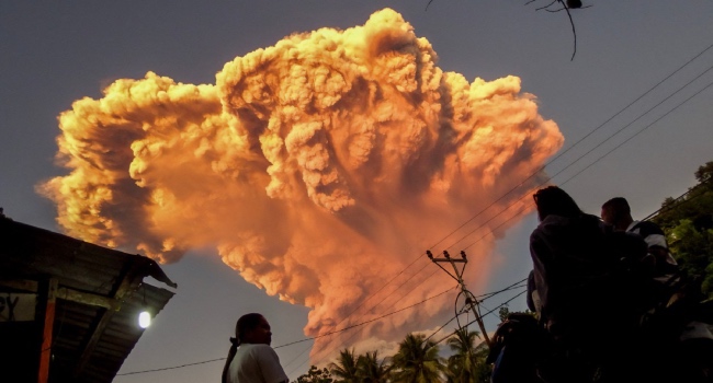 Volcano Eruption Bali 4