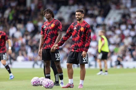 Bruno Fernandes Manchester United Patrick Dorgu Warm 440Nw 15454474Am