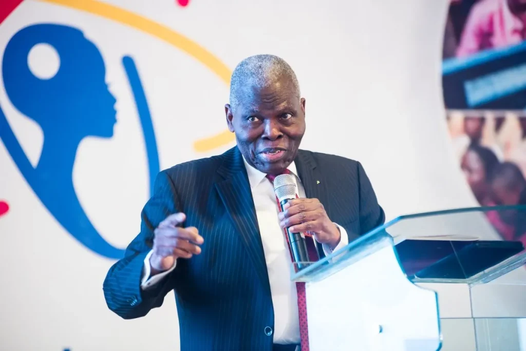 Christopher Kolade 1 E1760024678854
