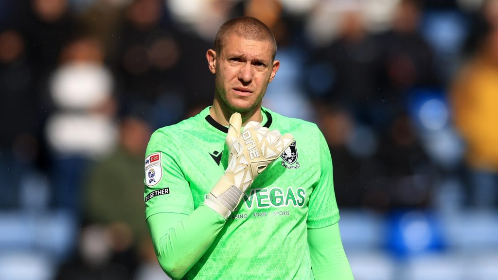 Ethan Horvath Sheffield Wednesday Looks 1032580944 D36874