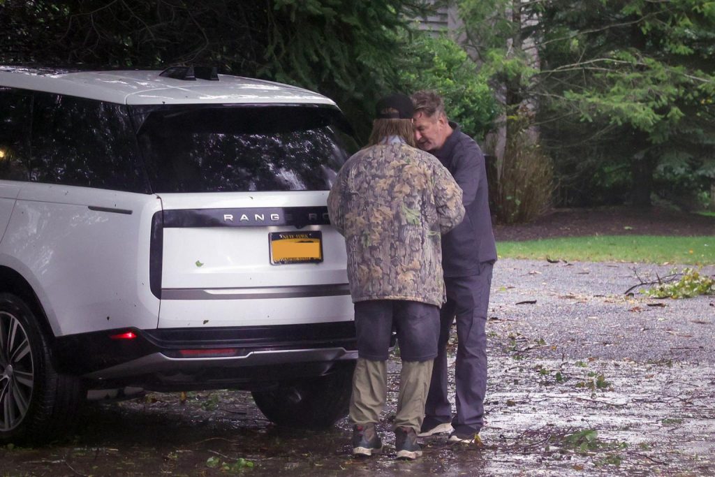 Exclusive Alec Baldwin Crashes Range 113413774