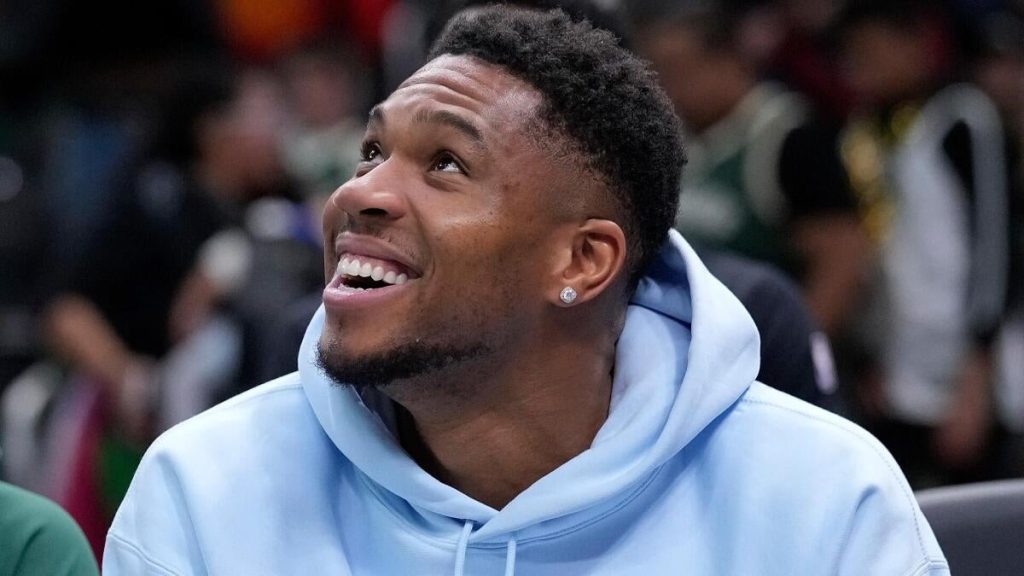 Giannis Smile
