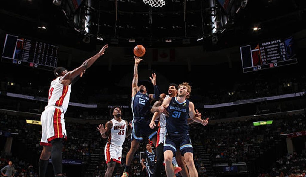 Memphis Tn Ja Morant Of The Memphis Grizzlies Shoots The Ball During The Game Against The Memphis Tn Ja Morant Of The Memphis Grizzlies Shoots The Ball During The Game Against The