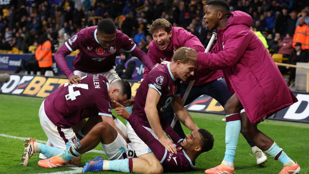 Skysports Foster Burnley 7062901 Skysports Foster Burnley 7062901
