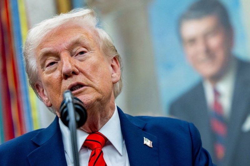 Trump Administration Reveals 4000 Federal Workers Fired Amid Government Shutdown
