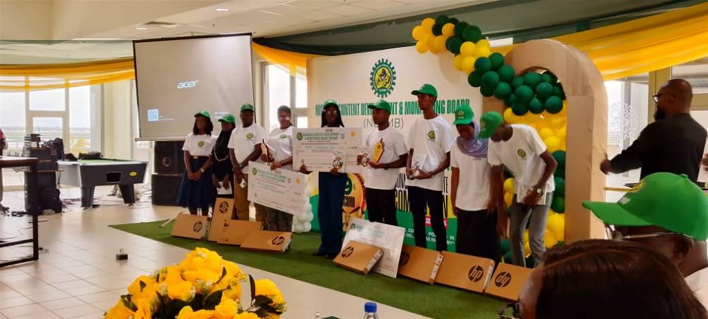 1000140740 1000140740