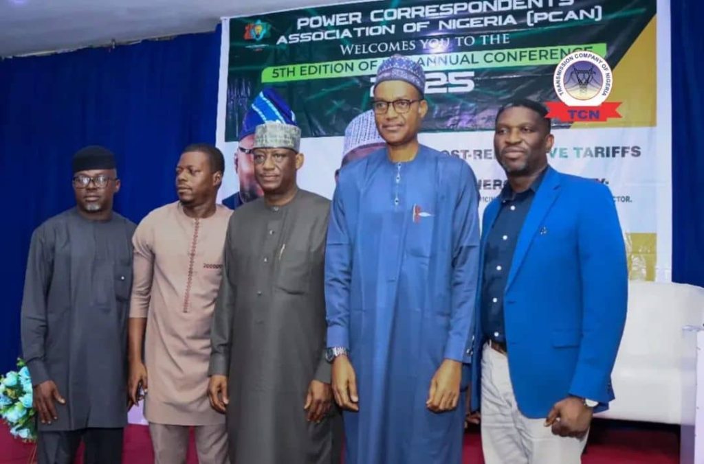 1000581961 1000581961