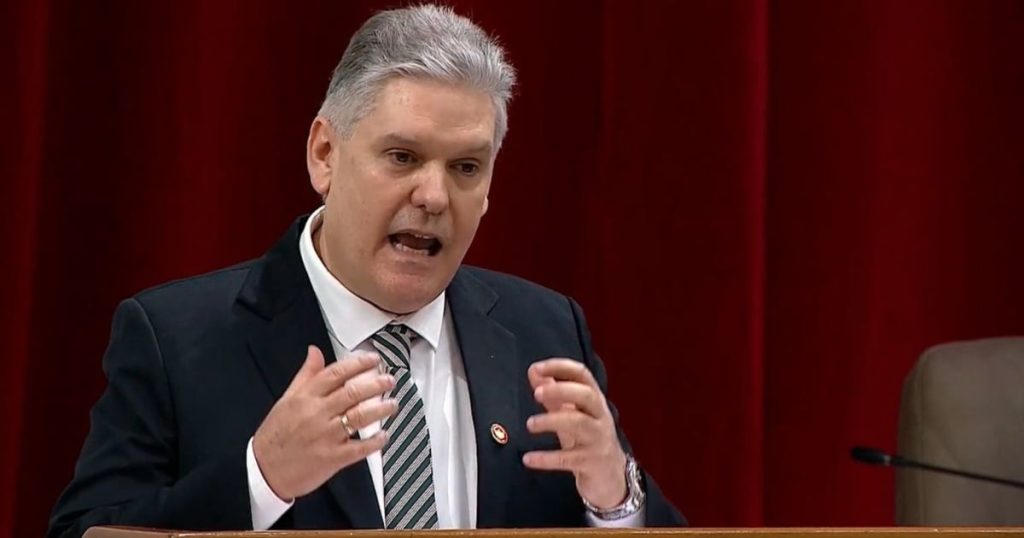 1761958697 Fiscalia Lleva Juicio Alejandro Gil Le Imputan Varios Cargos 1761958697 Fiscalia Lleva Juicio Alejandro Gil Le Imputan Varios Cargos