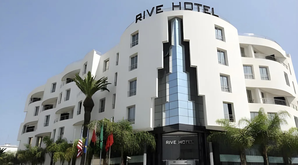 7C44De6D 82D7 4C56 9542 3Eab9Be04B4A