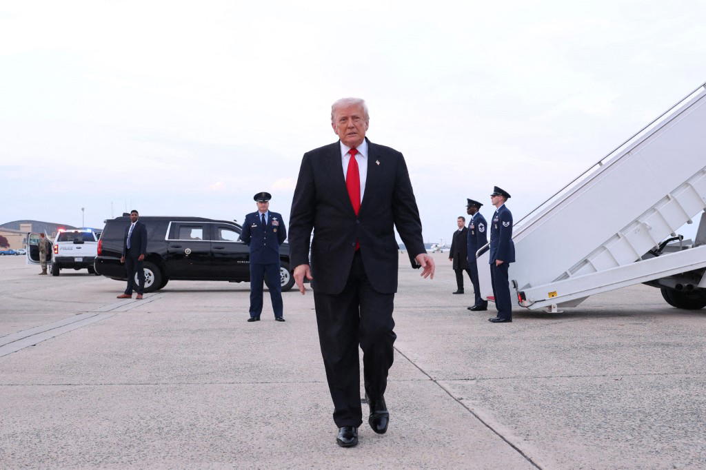 Afp 20251109 2245898385 V2 Midres Presidenttrumpspendstheweekendathispalmbeache