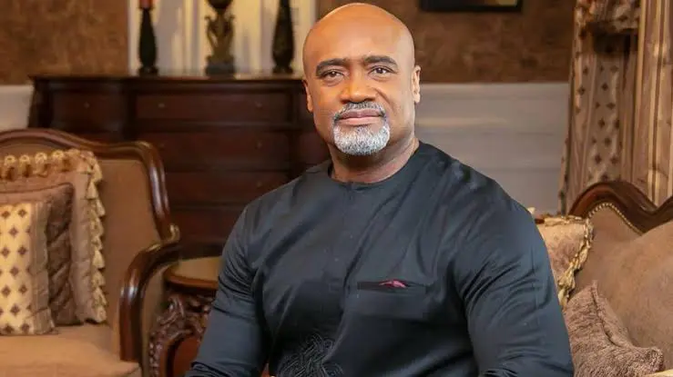 Adefarasin
