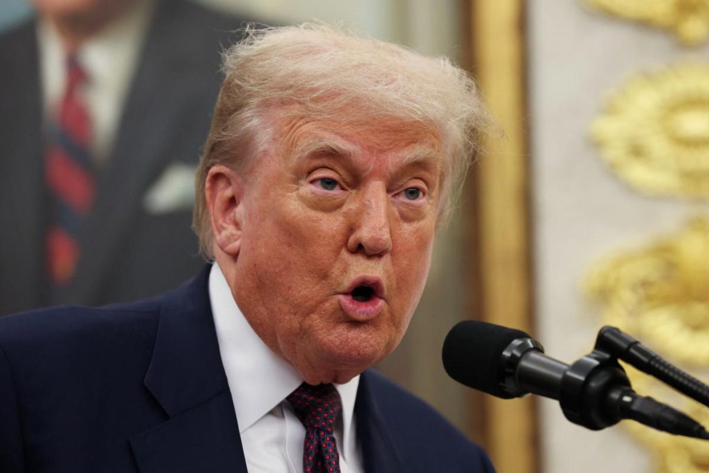 Donald Trump 1 Donald Trump 1