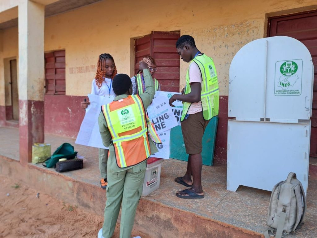 Inec Officials Inec Officials