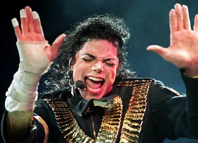 Michael Jackson Retiredcopfindstroveofunreleasedjacksonsongs 2