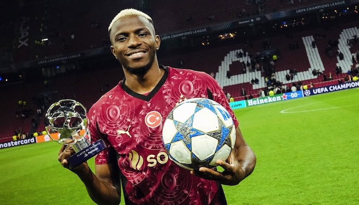 Osimhen Scores Hattrick Becomes Champions League Leading Goalscorer